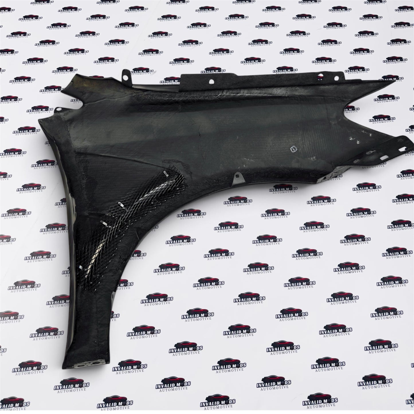 VW Polo Original Carbon Fiber Fenders – Front Fender Pair | Fits in 2010+ models