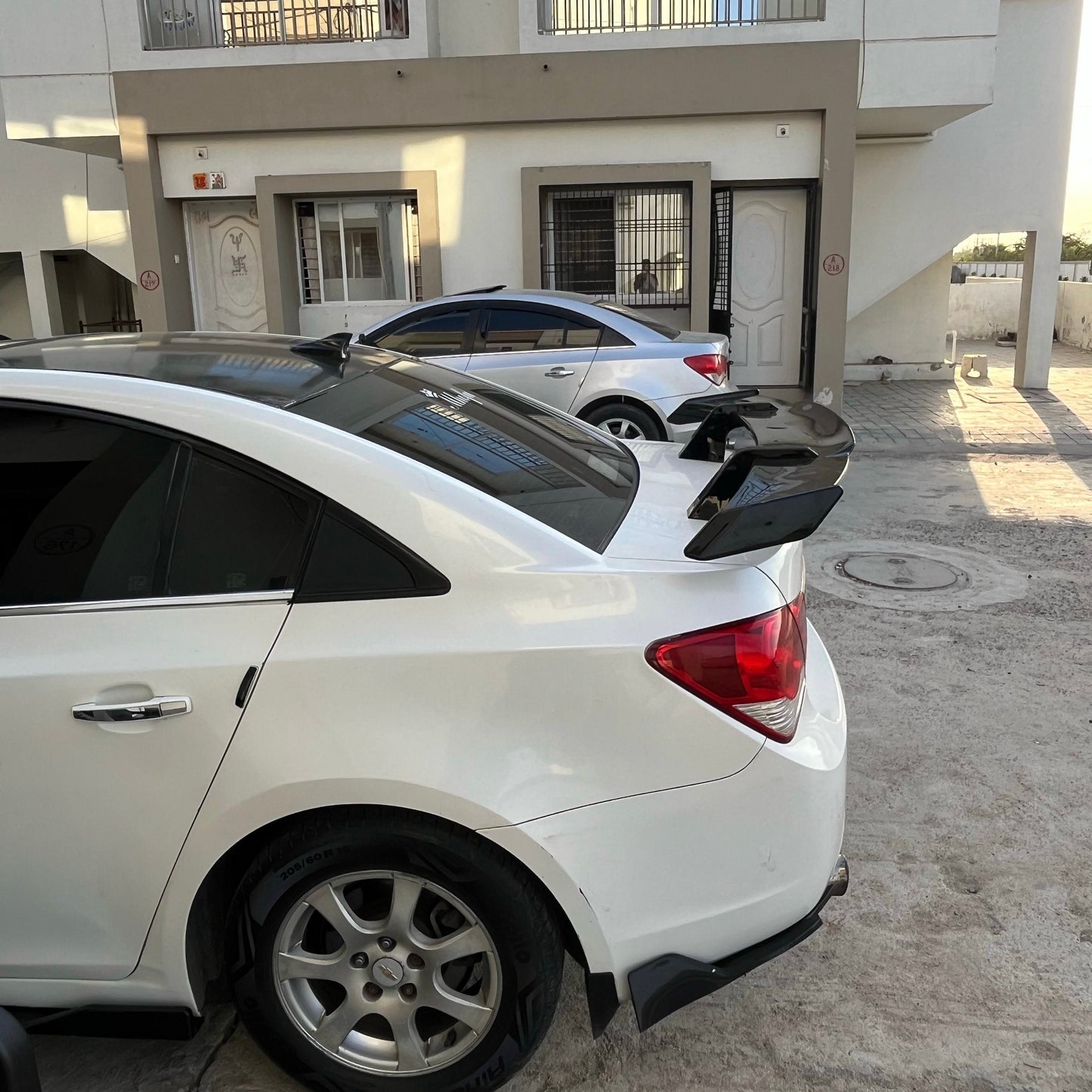 GT Wing | Universal Sedan Spoiler