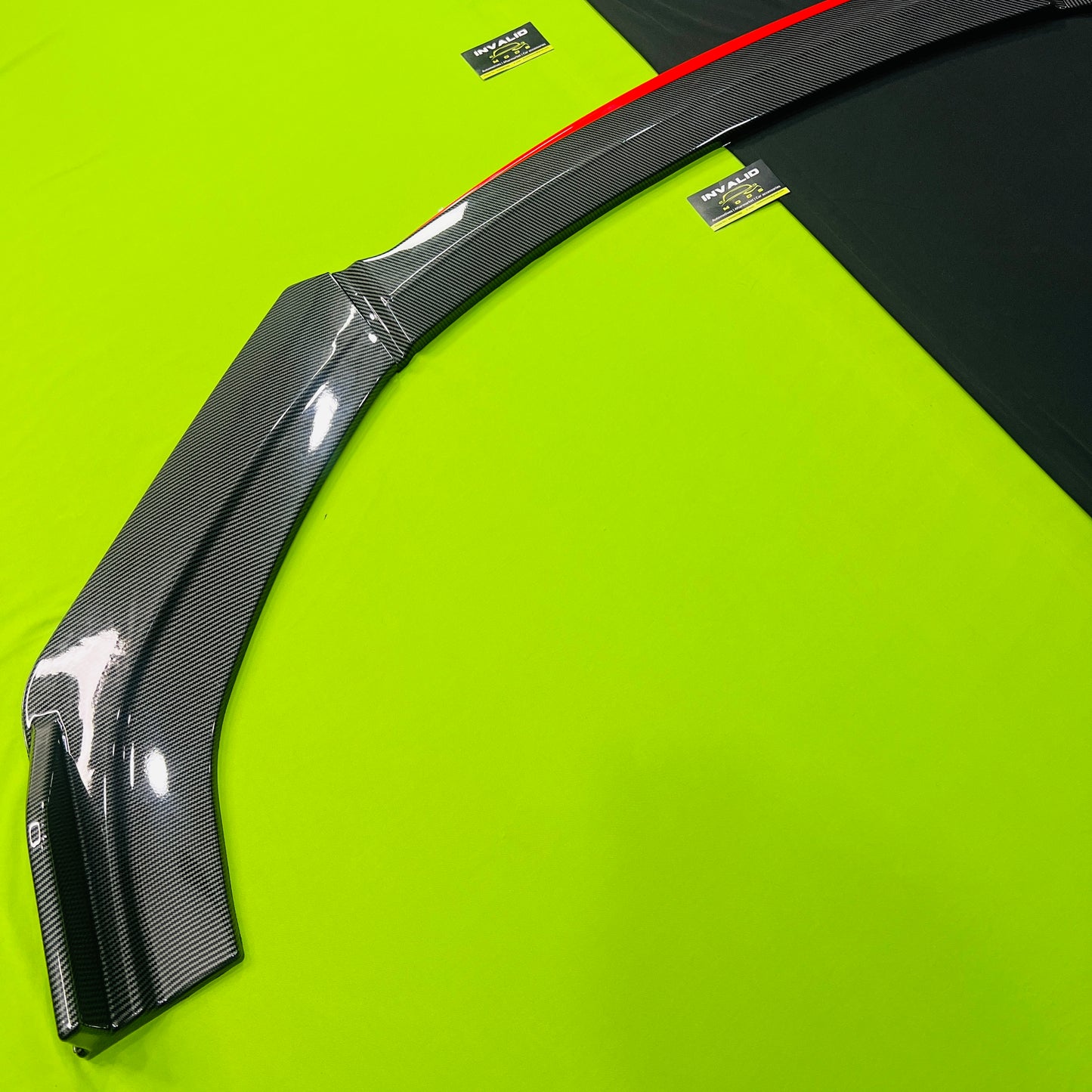 Universal 4 Pc Carbon Fiber Front Splitters with Lip | ABS