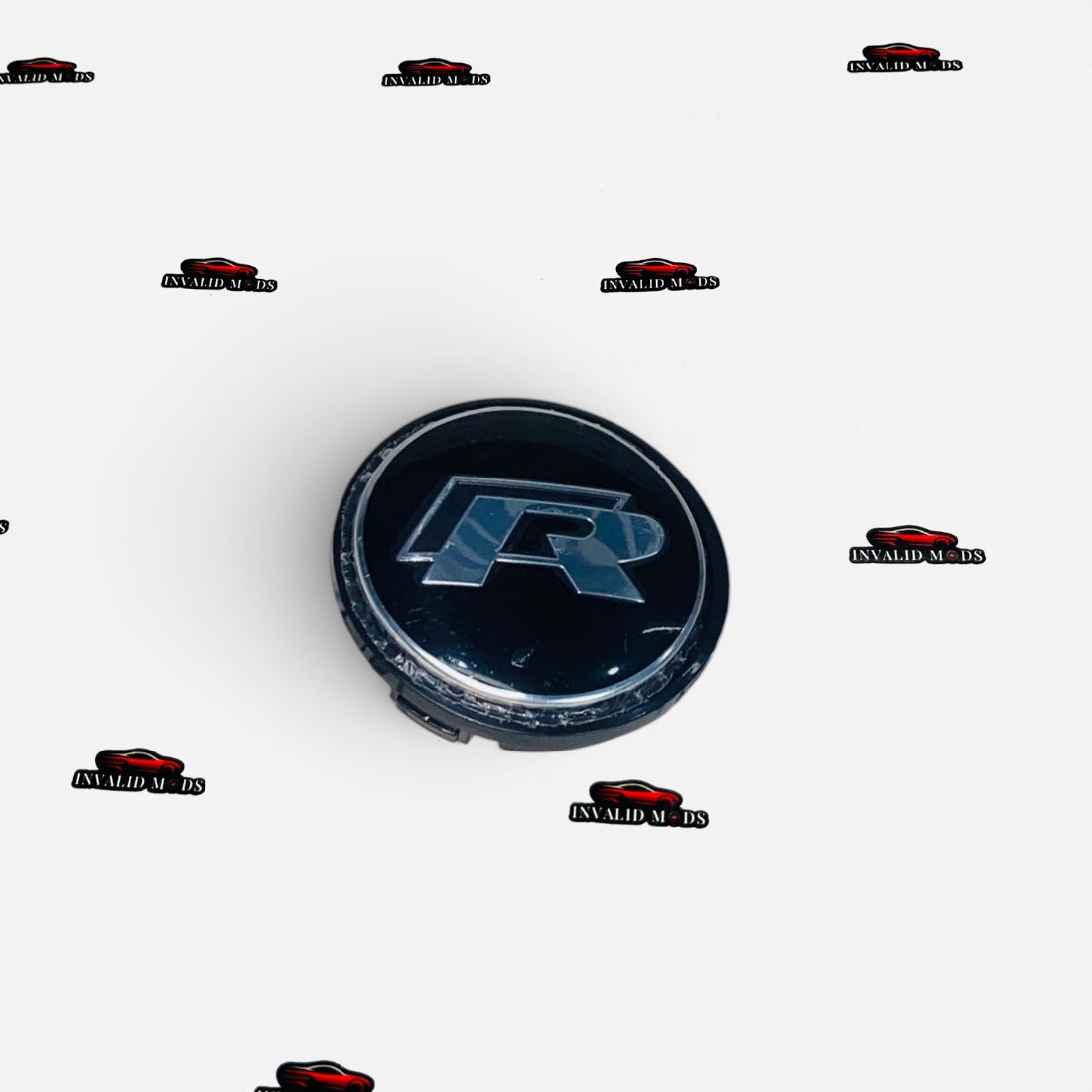 Volkswagen Polo Wheel Caps – GTI & R Logo Variants (Set of 4, OEM-Style)