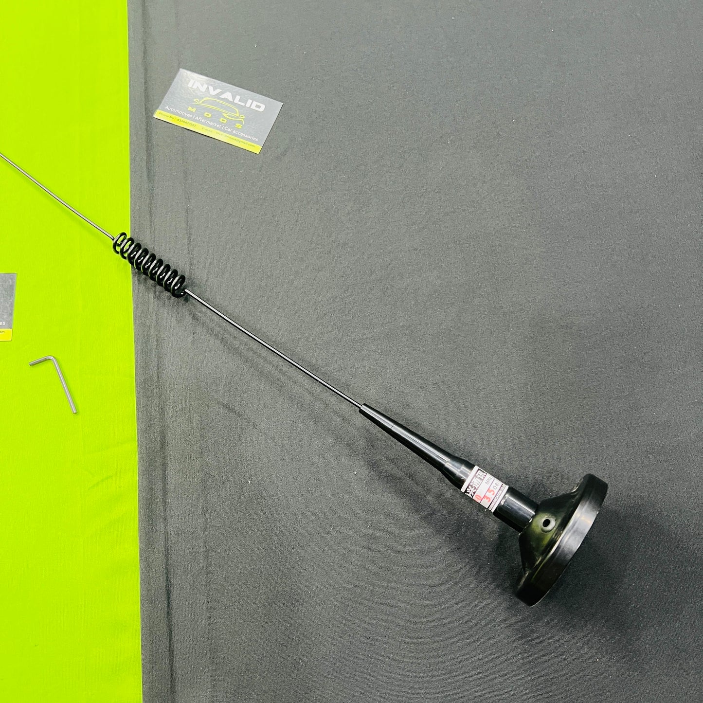 Magnetic Antenna
