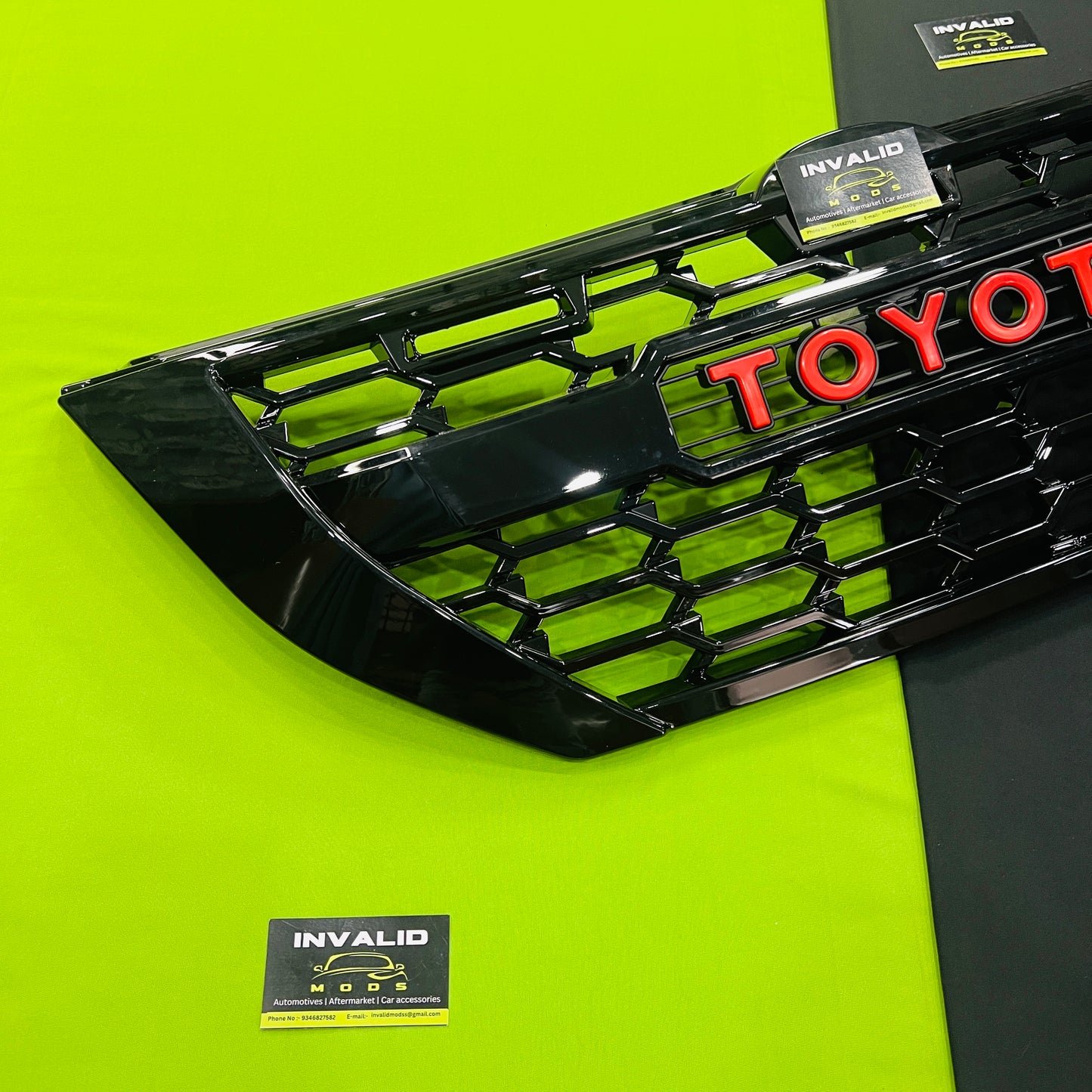 Innova Type 4 Grills