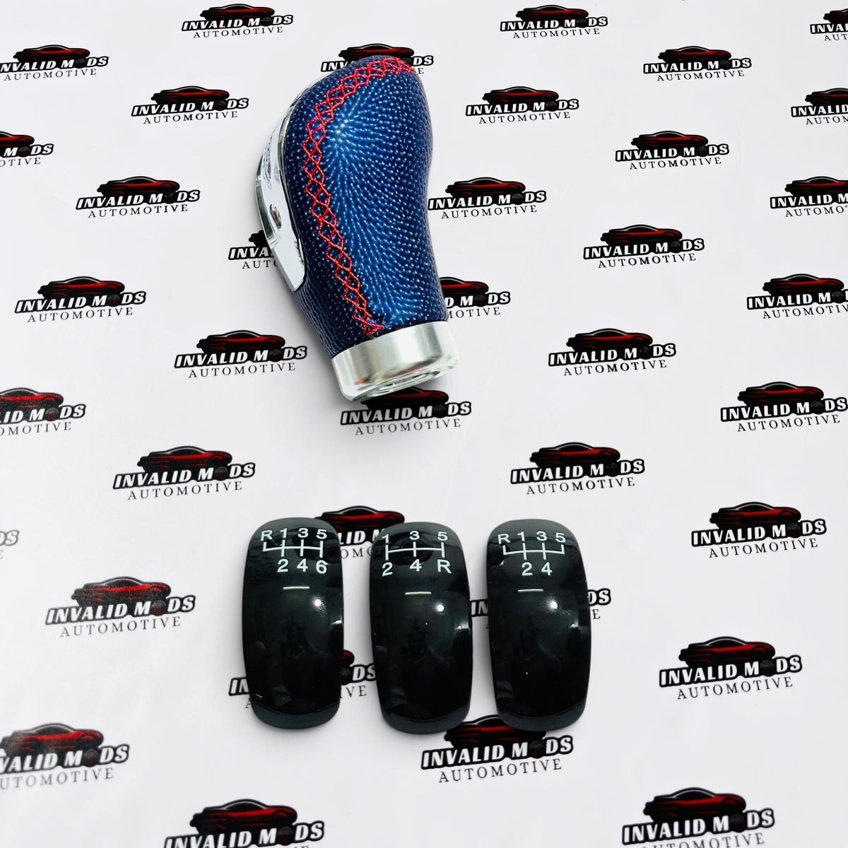 MOMO 5 & 6 Speed Gear Knob – Universal Leather Finish Manual Car Gear Shift Knob