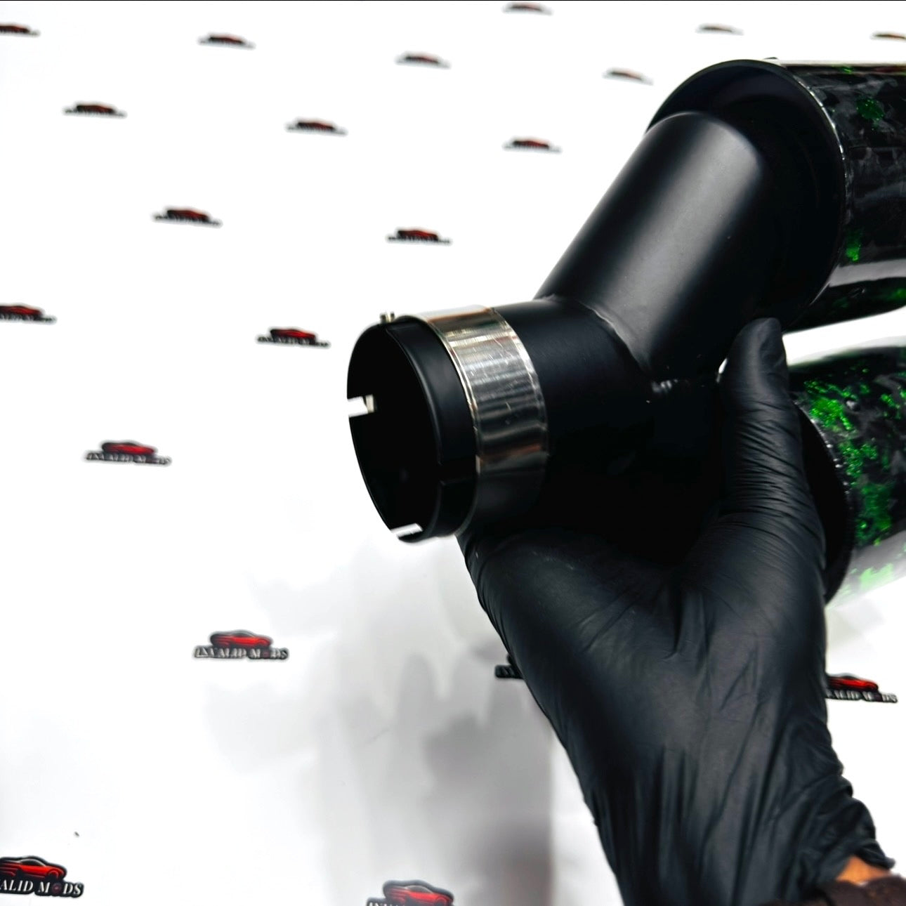 Akrapovic Dual Exhaust Tip – Green Forged Carbon | Universal Performance Upgrade