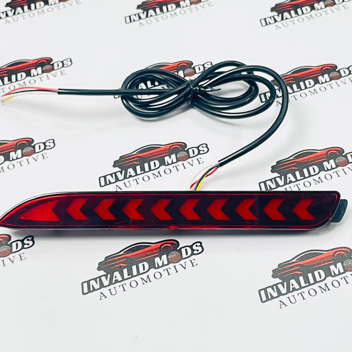Toyota Innova LED Rear Reflector Lights – Aftermarket Brake & Running Lights Upgrade
