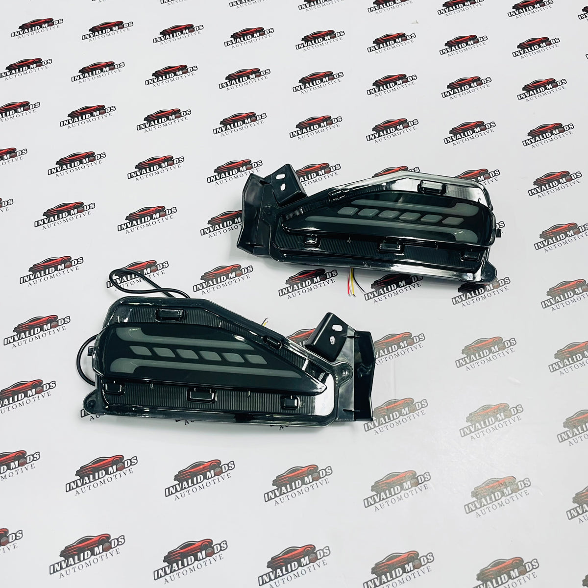 Toyota Fortuner LED Reflector Lights | Aftermarket Brake & Running Light Upgrade