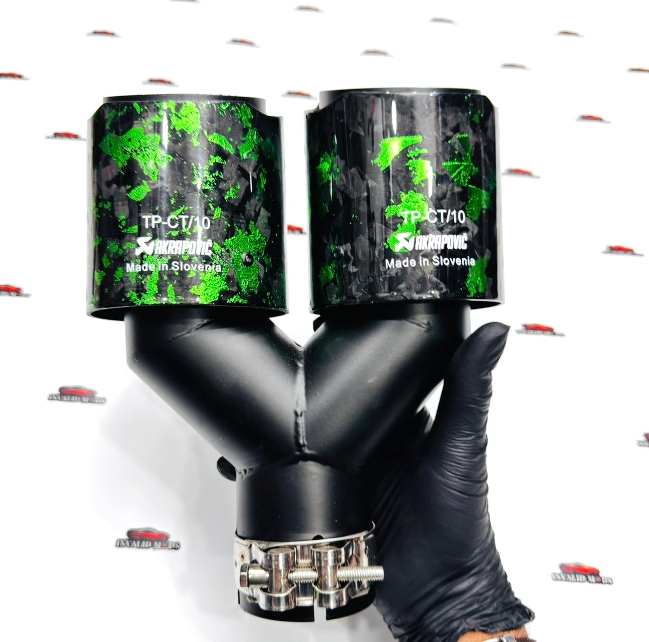 Akrapovic Dual Exhaust Tip – Green Forged Carbon | Universal Performance Upgrade