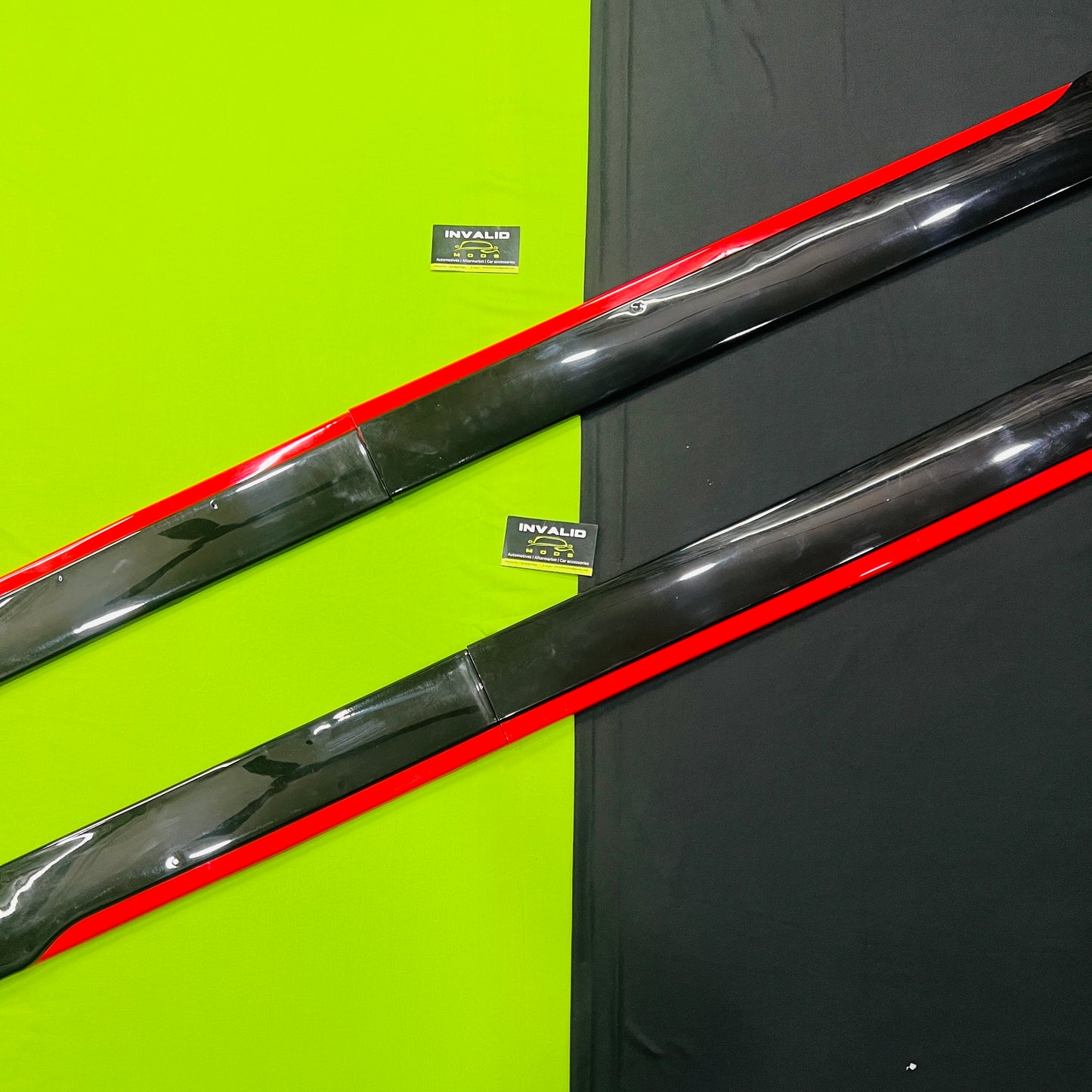 Universal 200cm Gloss Black with Red Accent Side Skirt Extension