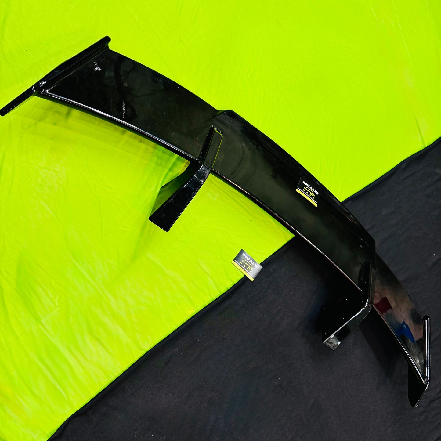 GT Wing | Universal Sedan Spoiler