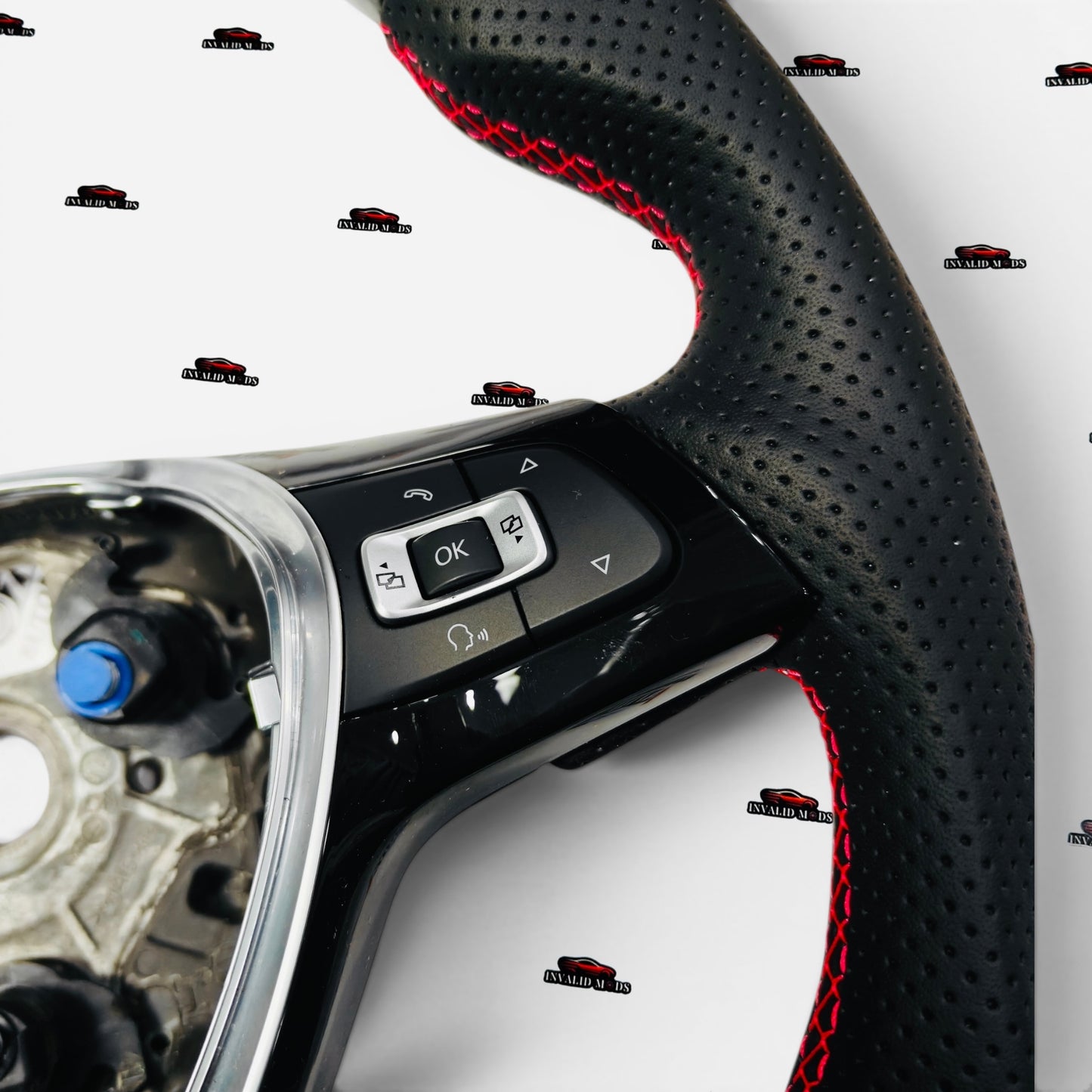 Volkswagen Polo Carbon Fiber Steering Wheel with Integrated Rev Lights | Sport Performance Upgrade