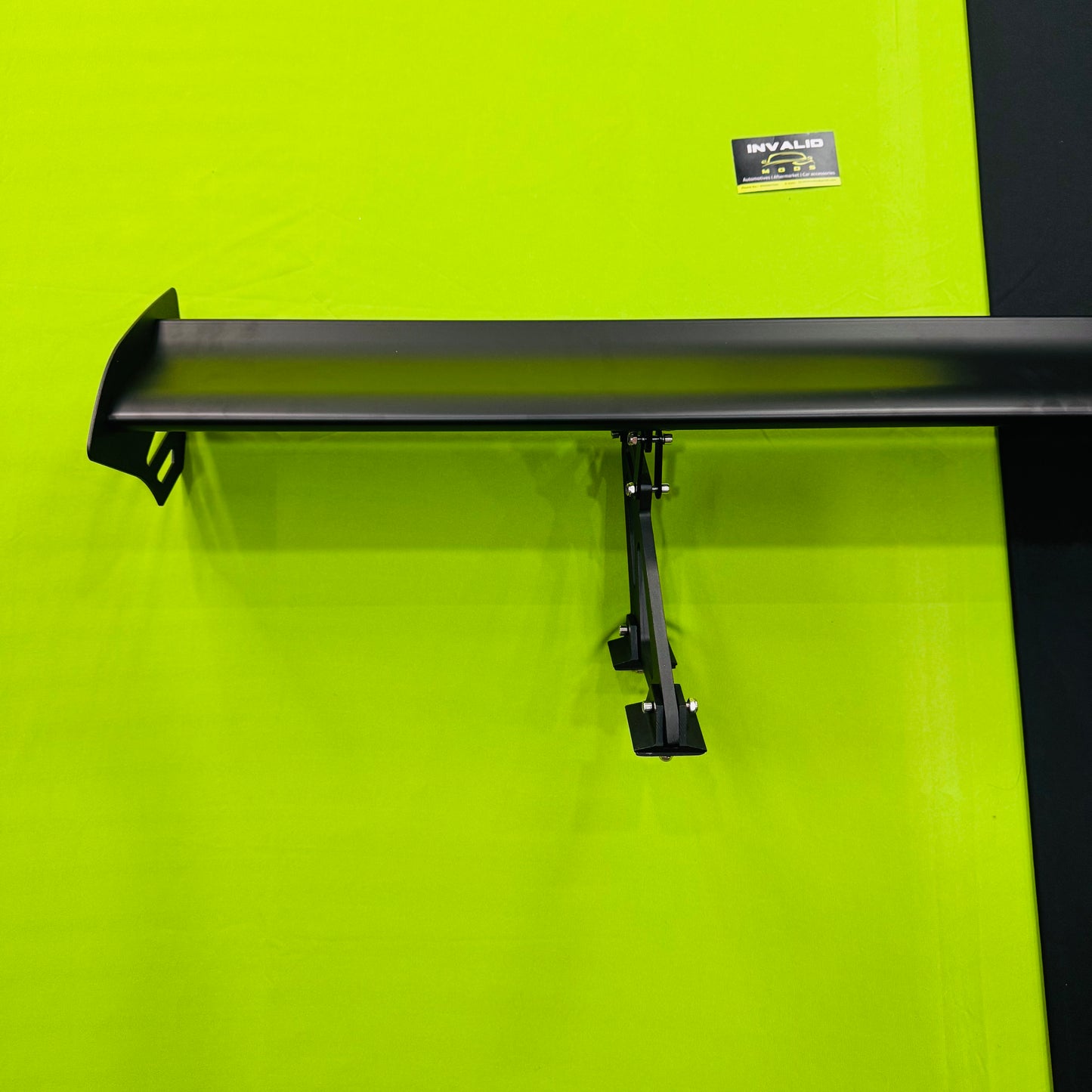 Single Deck Aluminum Spoiler Big