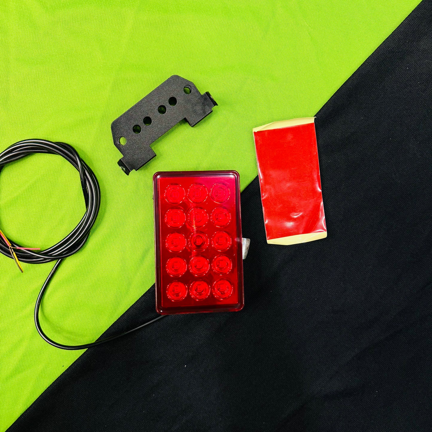 F1 15 LED Rain Flasher
