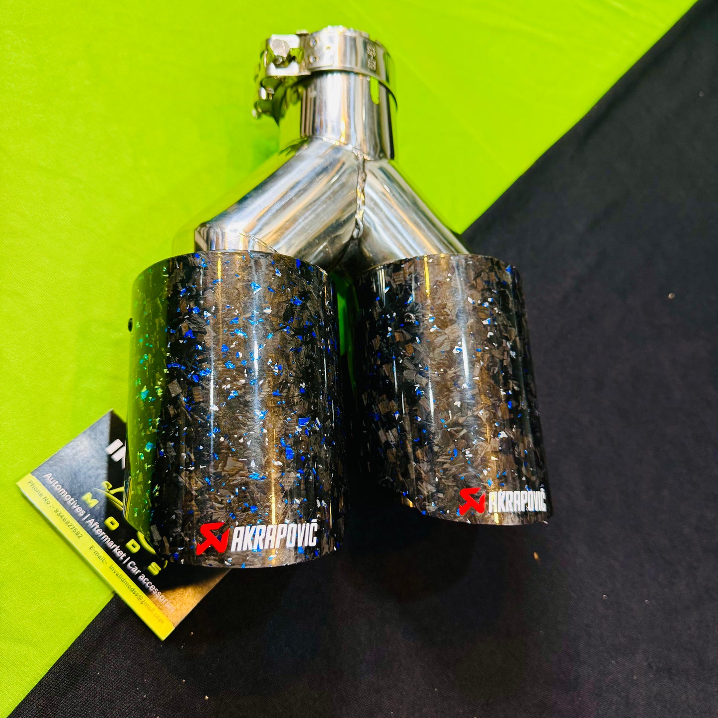 Akrapovic Dual Exhaust Tip | Blue Forged Carbon Akra Dual Tip