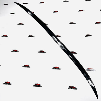 Universal Rear Spoiler Lip 1.38m | Black & Carbon Fiber Look Boot Lip