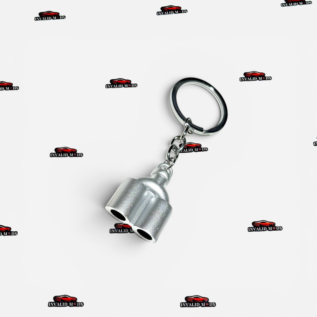Exhaust Tip Keychain | Premium Metal Car Exhaust Keyring | Universal Automotive Keychain