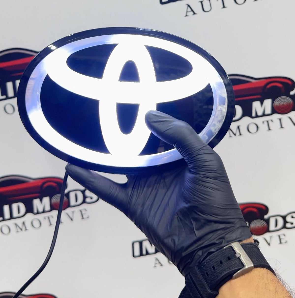 Toyota Front Grille LED Logo Emblem | Illuminated Replacement Badge