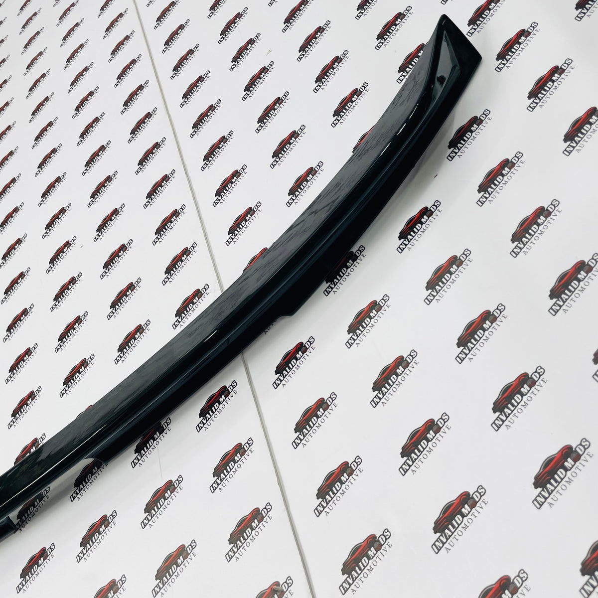 Toyota Fortuner Mid Spoiler 2016-2019 | Invalidmods
