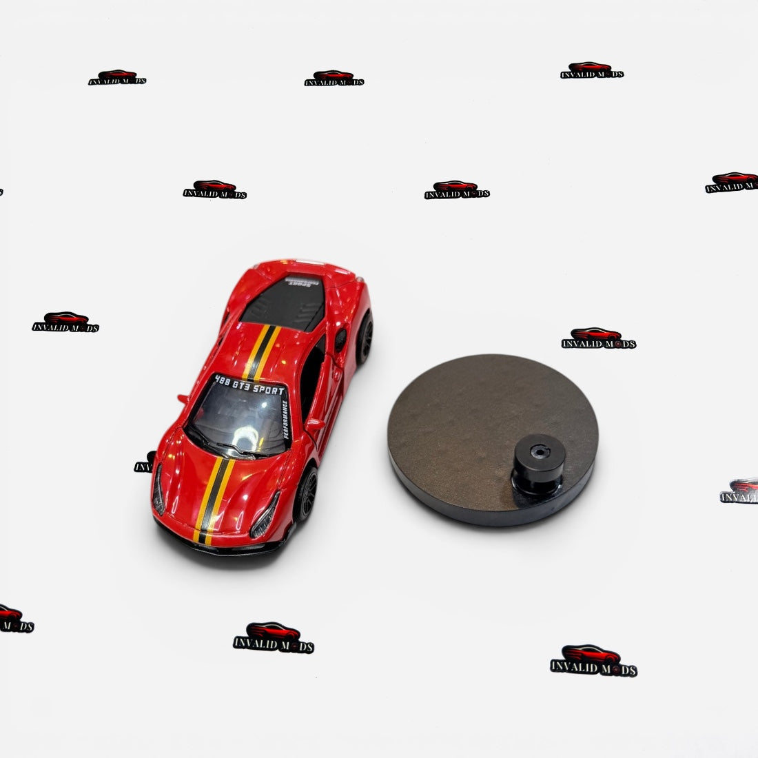Dashboard Drifting Car – Die-Cast Car with Rotating Base for Car Enthusiasts