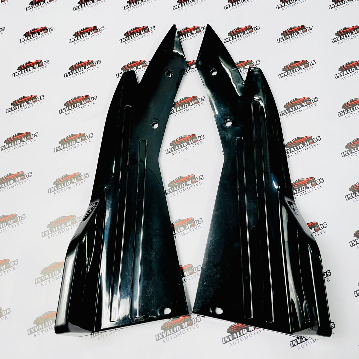 Universal Fish Rear skirt Splitters | Gloss Black | ABS