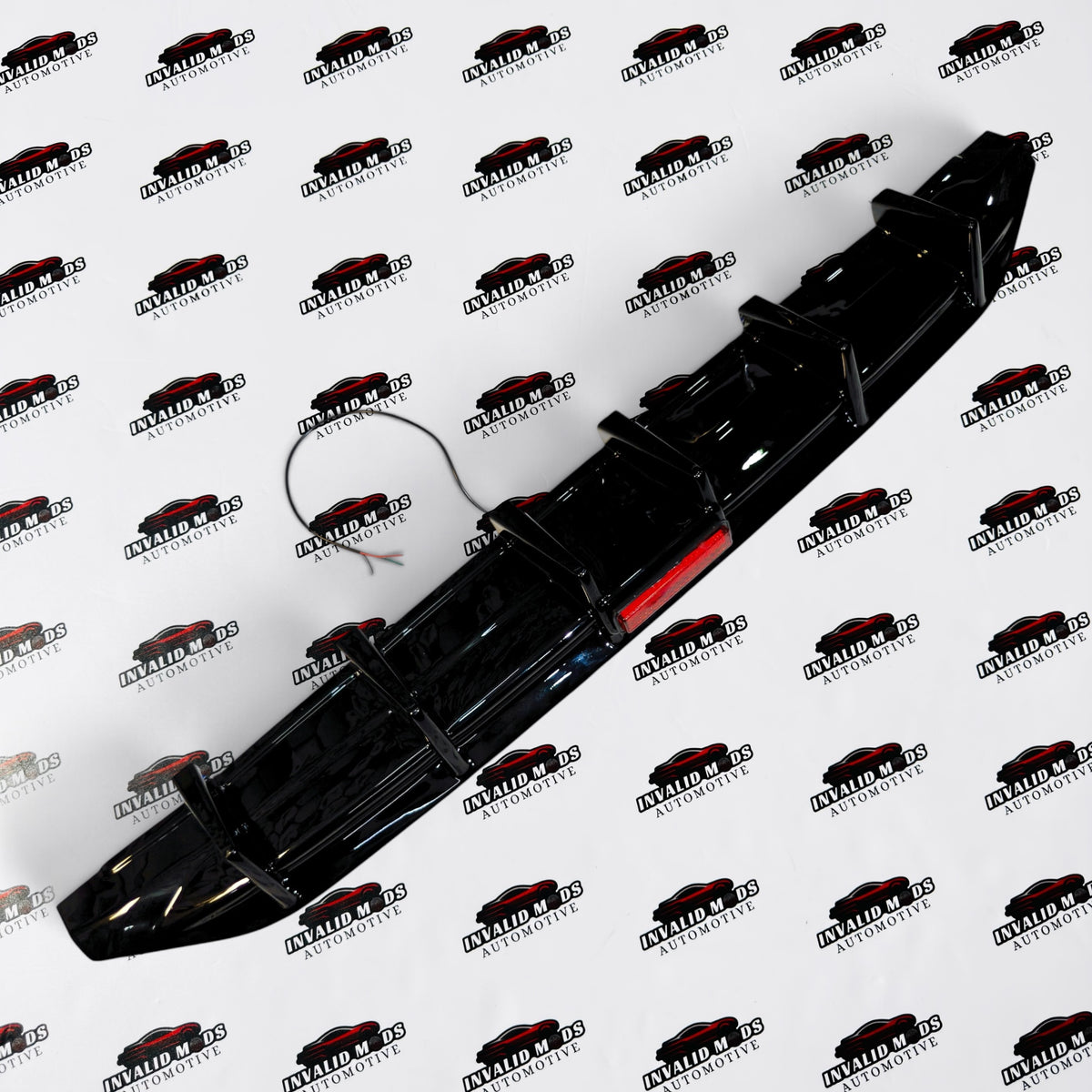 VW Virtus 6-Fin Rear Diffuser with Brake Light