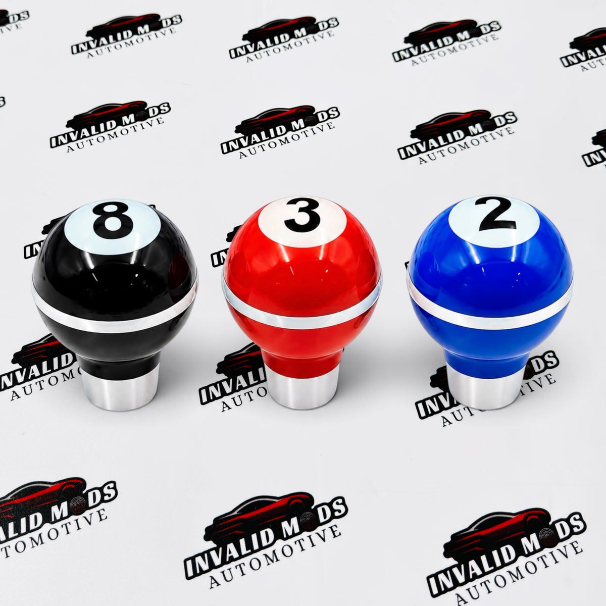 MOMO Snooker Ball Gear Knob | Universal Car Fit