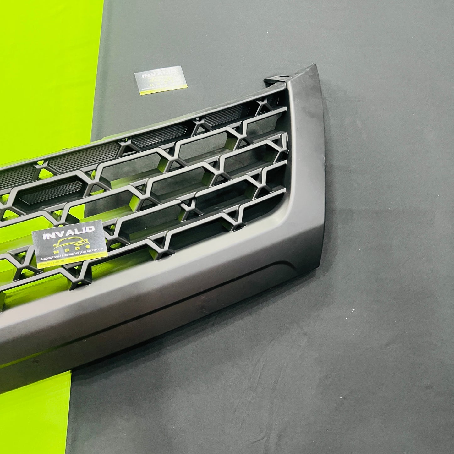 Fortuner 16 Grill