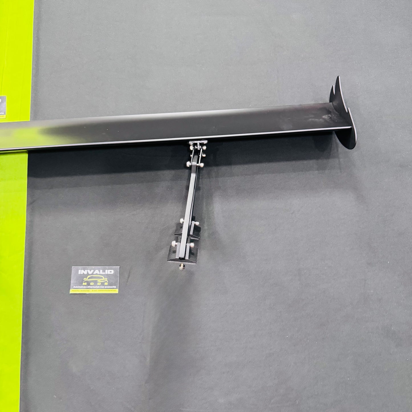 Single Deck Aluminum Spoiler Small