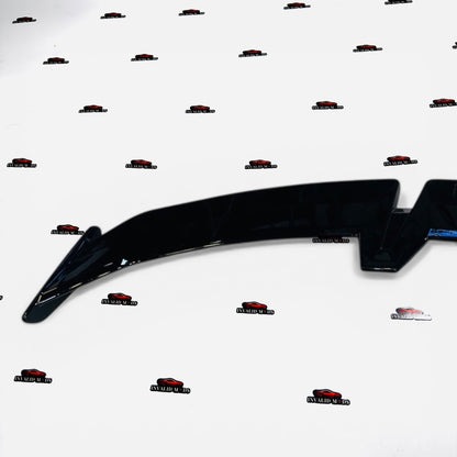 V Cut Style Universal Sedan Spoiler – Universal Fit Sporty Rear Wing
